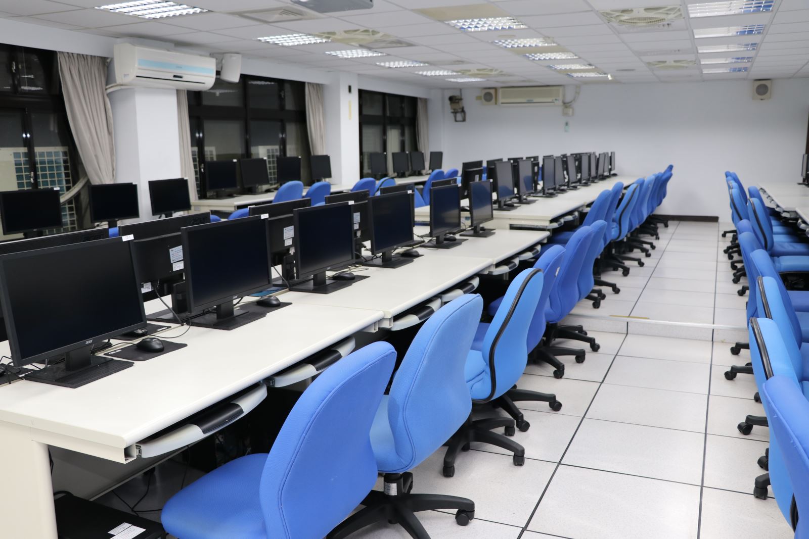 Computer classroom