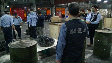 劉○○等走私毒品案查緝現場
